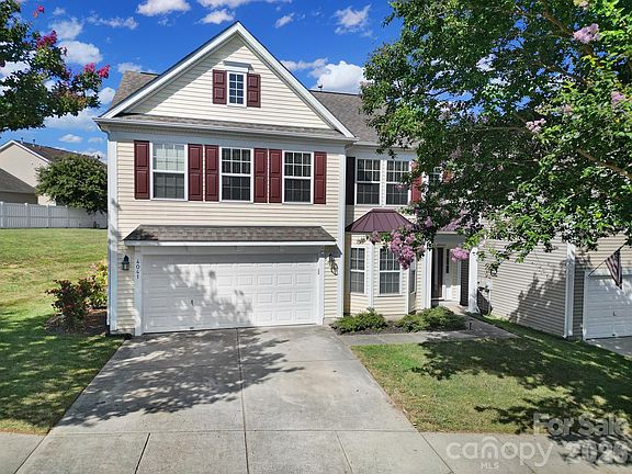 2nd image of 4041 Abbottsbury Dr