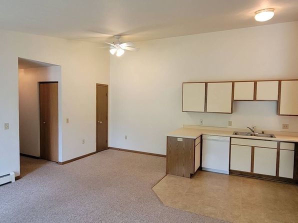 244 W 4th St #10