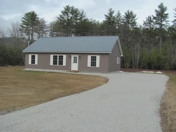 3 Wyatts Way, Oxford, ME 04270