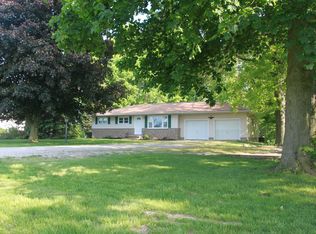10368 Hackett Rd, Apple Creek, OH 44606