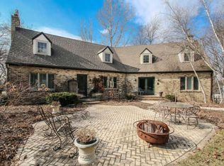 1005 Terrace Dr, Elm Grove, WI 53122