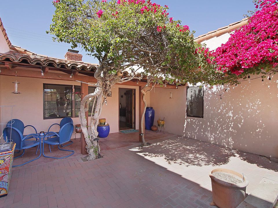1st image of 52337 Avenida Navarro