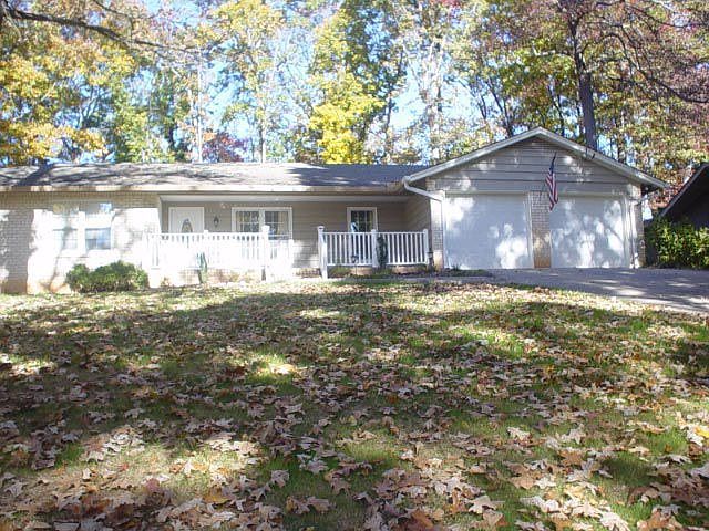 2nd image of 4151 Linda Ln