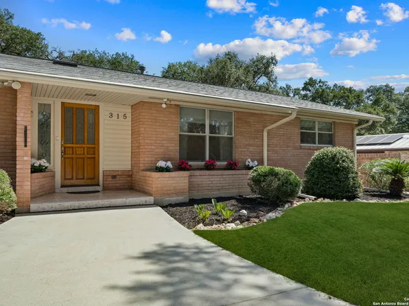315 DONELLA DR, Hollywood Park, TX 78232
