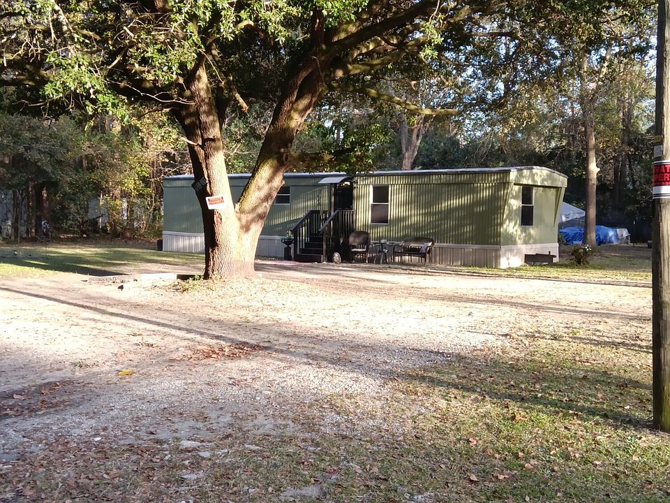 1st image of 2068 Muriel St