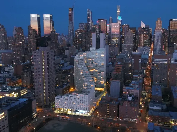 550 West 54th Street 1147 image 26 of 27