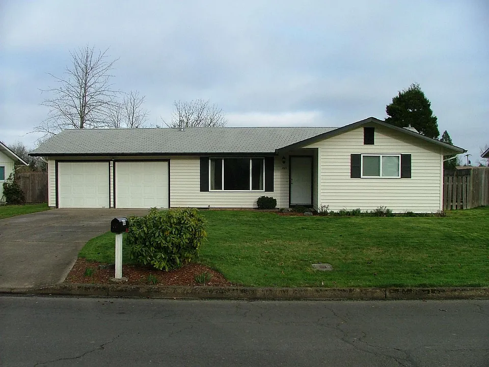 605 SW 56th St