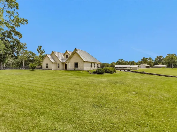 11426 Willis Waukegan Rd, Conroe, TX 77303