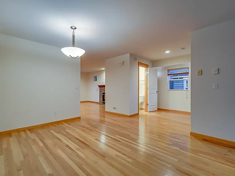 2107 E Jefferson St #2107SEATTLE — Photo 3