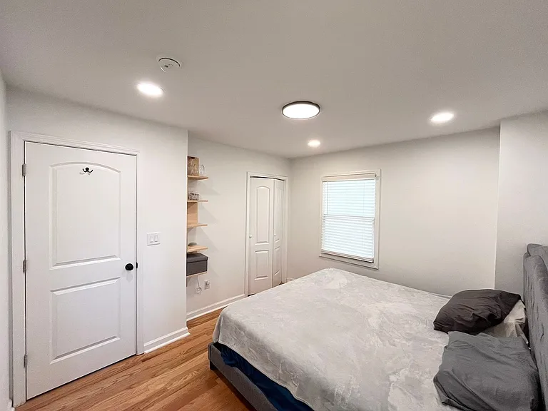 1116 E Geer St #A — Photo 13