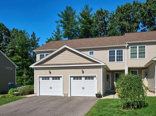 1 Maple View Ln #E, Feeding Hills, MA 01030