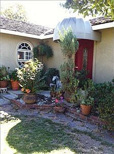 1st image of 630 W Iris Ave
