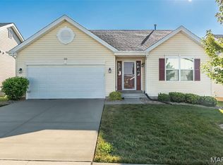 702 Saddle Ridge Rd, Wentzville, MO 63385