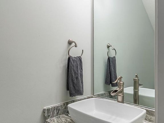 3rd image of 1255 Louisville St APT 5