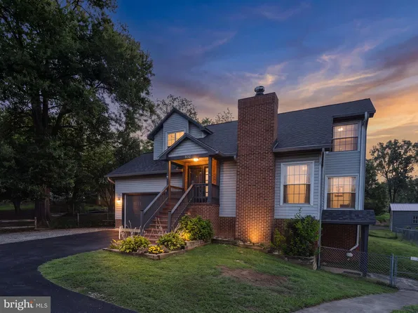 816 Northside Dr, Fredericksburg, VA 22405