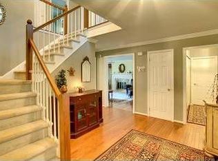147 Claremont Dr, Lansdale, PA 19446