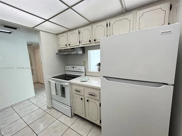 14301 N Kendall Dr #109B — Photo 6
