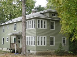 1236 E Maple St, Kankakee, IL 60901