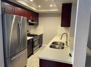 762 E Orange Grove Blvd APT 8, Pasadena, CA 91104