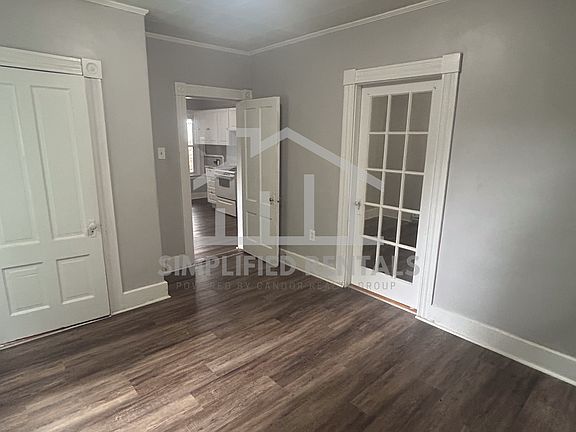 5th image of 46 Salem St #2