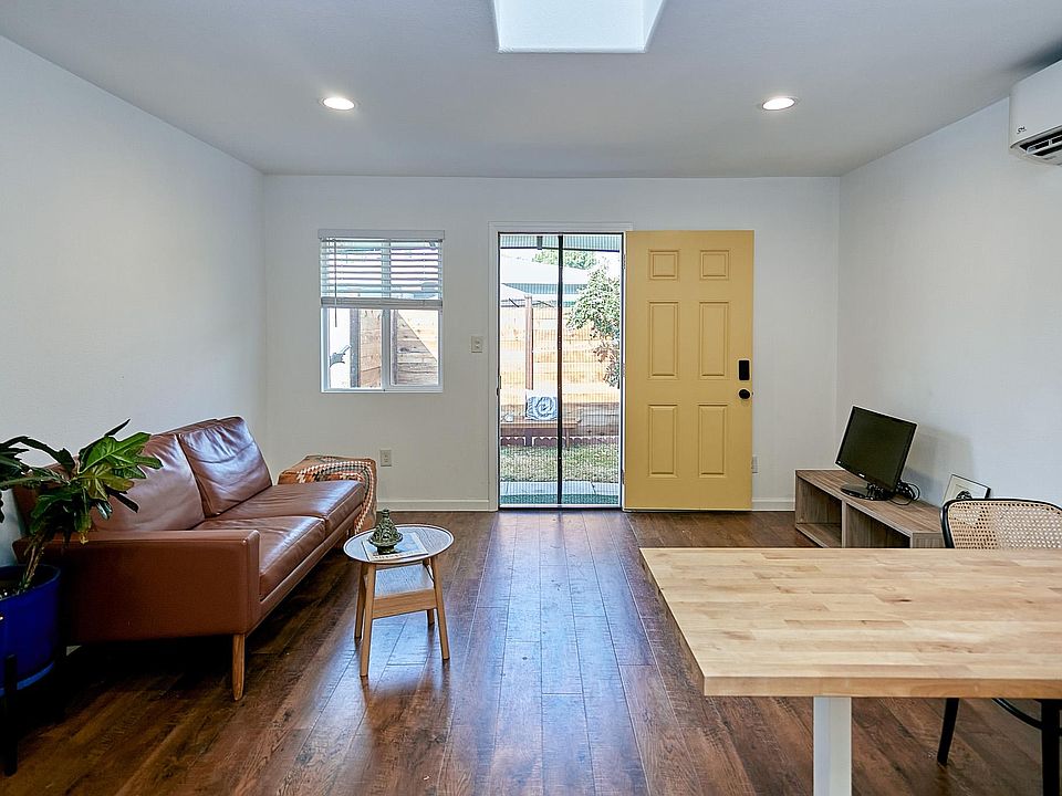 1st image of 134 N Ardmore Ave #136