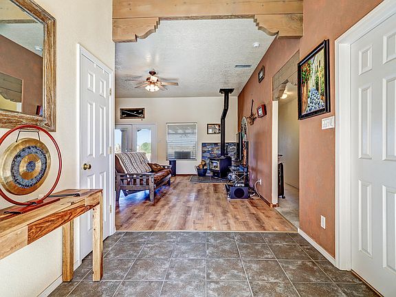 3rd image of 5751 Cody Rd NE