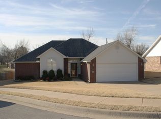 2736 Jean St, Springdale, AR 72762