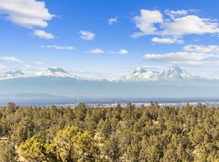 1382 SE Sycamore Ln, Prineville, OR 97754