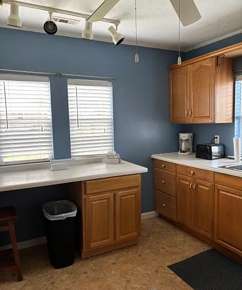 356 Lavender St — Photo 9