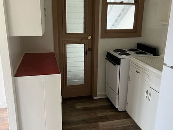 5th image of 2452 Kapiolani Blvd APT 3