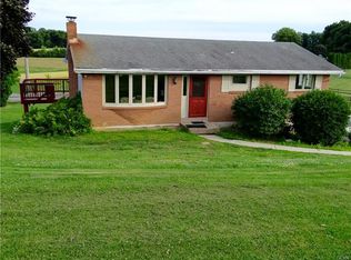 35 Bower Rd, Lenhartsville, PA 19534