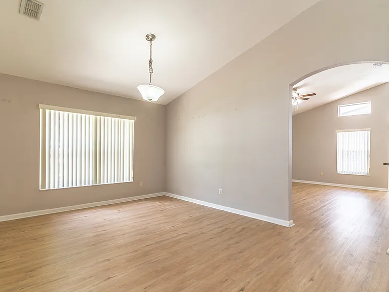 102 Ivy Brook Ct — Photo 14