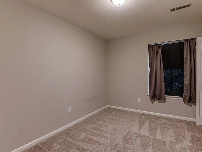 85 Tanbark Ct — Photo 14