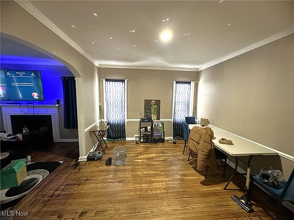5th image of 3613 Lynnfield Rd