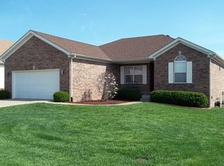 1239 Wintercress Ln, Bowling Green, KY 42104