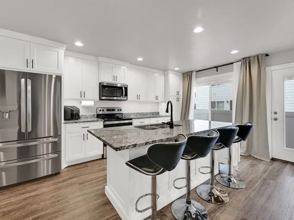 4163 S 2800 W Unit 221, Roy, UT 84067