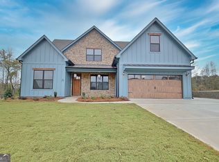 75 Malone Ct, Senoia, GA 30276