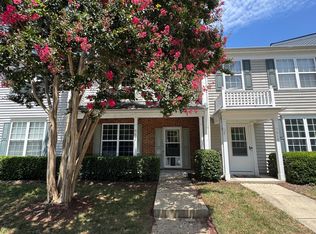612 Canyon Lake Cir, Morrisville, NC 27560