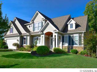 6010 Medalist Ln S, Canandaigua, NY 14424