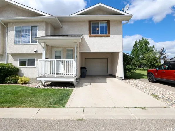 UNIT 53-4425 NICURITY DRIVE, Regina, SK S4X 0E6