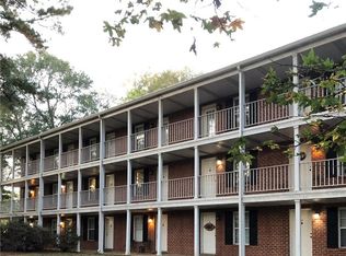 158 E University Dr APT G104, Auburn, AL 36832