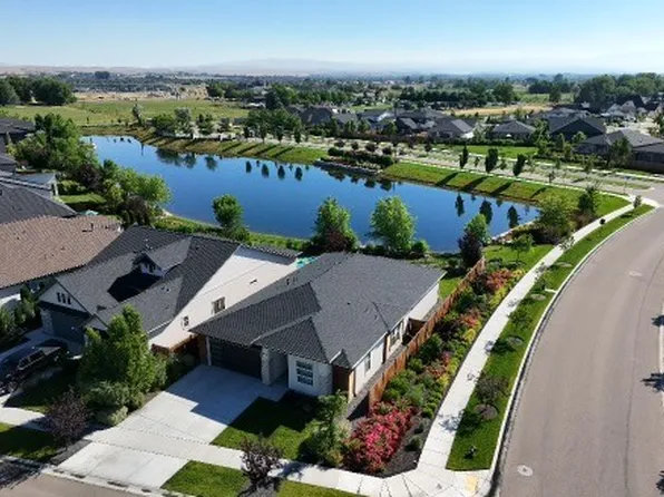 514 S Hamlin Ln, Eagle, ID 83616