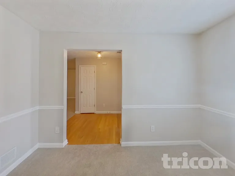 1014 Bay Ridge Dr — Photo 4
