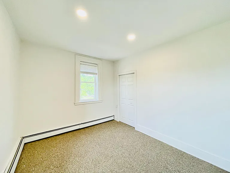 40 S Main St #4 — Photo 12