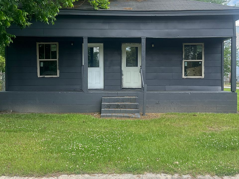 Building Photo 4
