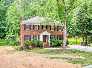 6846 Charette Ct, Charlotte, NC 28215