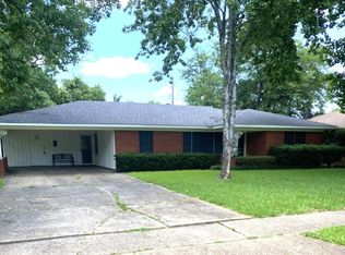 2059 Bermuda St, Shreveport, LA 71105