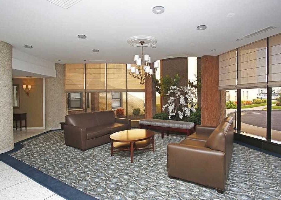 2nd image of 854 E Broadway APT 2J