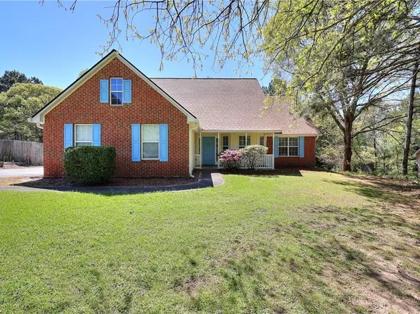 2875 New Hope Rd, Dacula, GA 30019