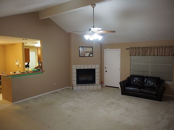5th image of 2310 Barrington Place Dr